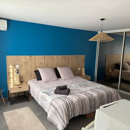 La Costa Apartment Нарбон Екстериор снимка